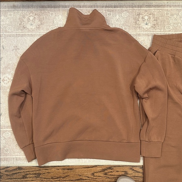 Varley Lounge SET - Picture 4 of 6